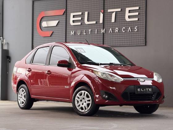 FORD FIESTA 1.6 ROCAM SEDAN 8V FLEX 4P MANUAL